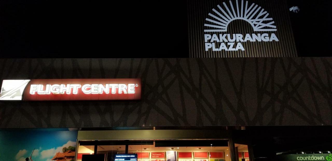 New Smart Home Nearby Plaza Auckland Exterior photo